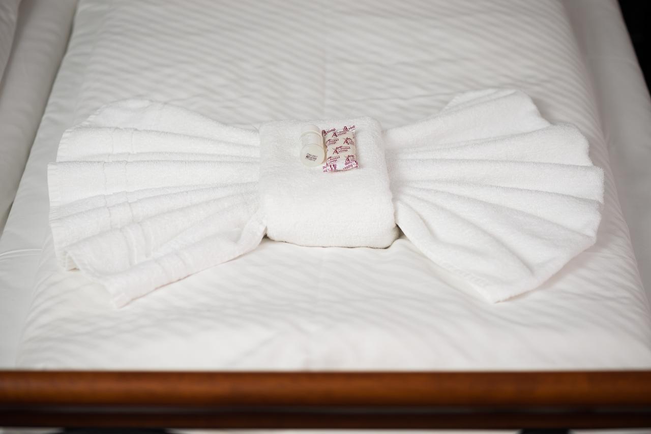 Hotel Diana Nové Mesto nad Váhom Екстериор снимка